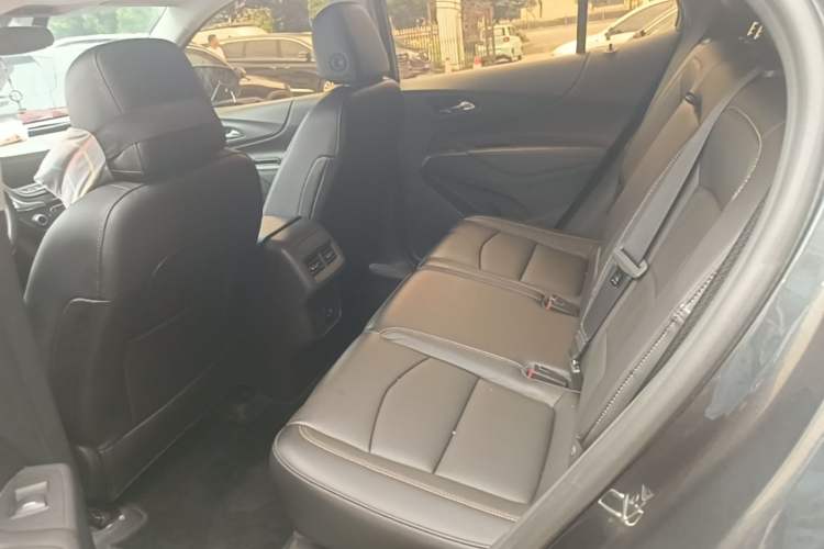 Used Chevrolet Equinox 2018 535T Automatic YuJie Edition Left Rear Seat