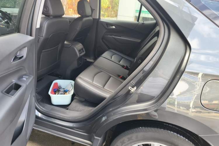 Used Chevrolet Equinox 2018 535T Automatic YuJie Edition Left Rear Seat