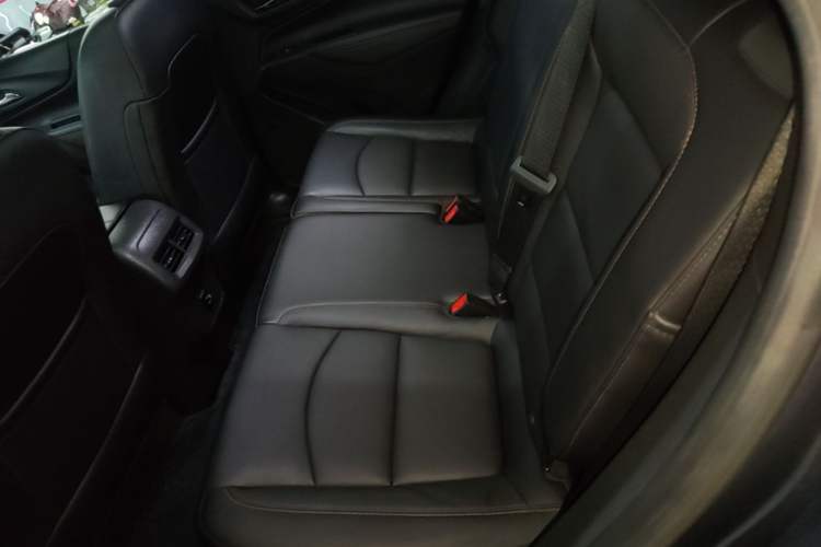 Used Chevrolet Equinox 2018 535T Automatic YuJie Edition Left Rear Seat