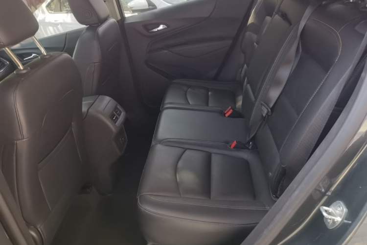 Used Chevrolet Equinox 2018 535T Automatic YuJie Edition Left Rear Seat