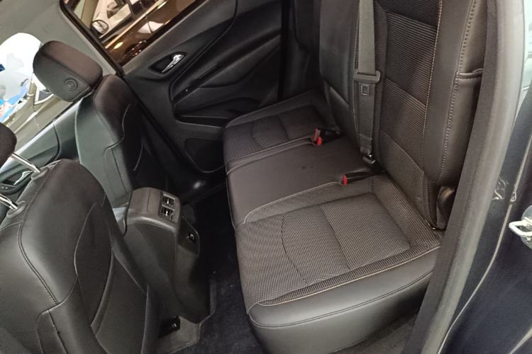 Used Chevrolet Equinox 2018 535T Automatic Chijie Edition Left Rear Seat