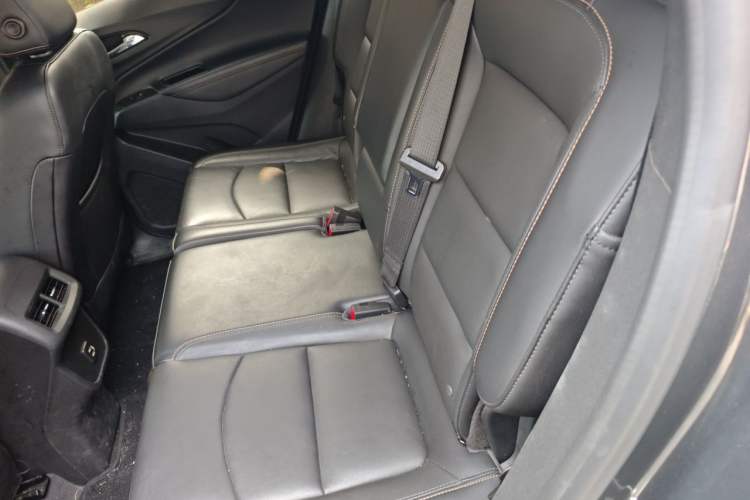 Used Chevrolet Equinox 2018 535T Automatic YuJie Edition Left Rear Seat