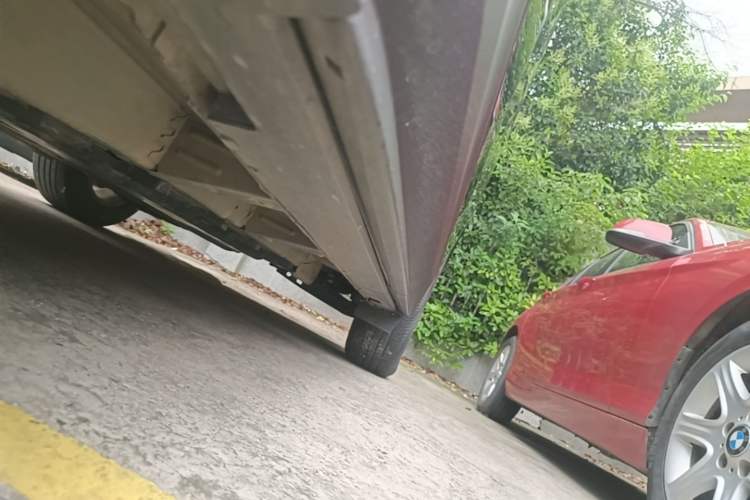 Used Chevrolet Equinox 2018 535T Automatic YuJie Edition Left Side Sill