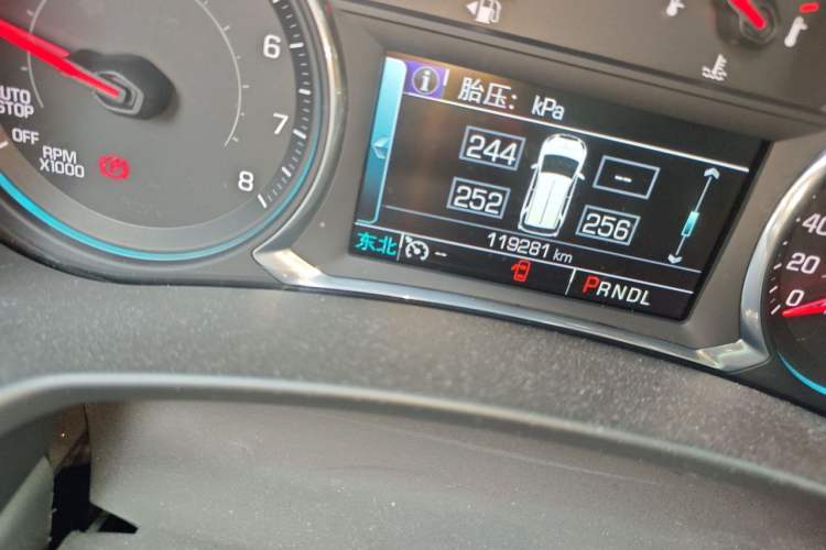 Used Chevrolet Equinox 2018 535T Automatic YuJie Edition Odometer Close Up