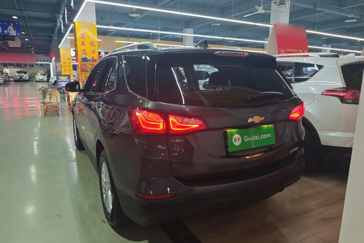 Used Chevrolet Equinox 2018 535T Automatic YuJie Edition Rear Left 45 Deg