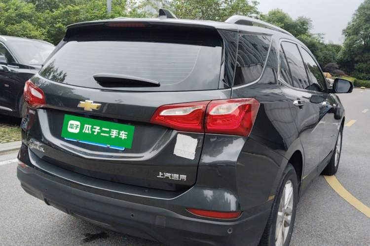 Used Chevrolet Equinox 2018 535T Automatic YuJie Edition Rear Right 45 Deg