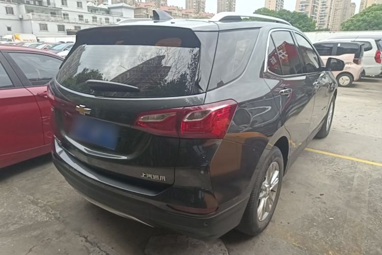 Used Chevrolet Equinox 2018 535T Automatic YuJie Edition Rear Right 45 Deg