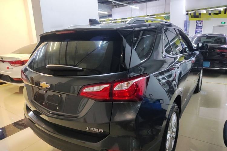 Used Chevrolet Equinox 2018 535T Automatic YuJie Edition Rear Right 45 Deg