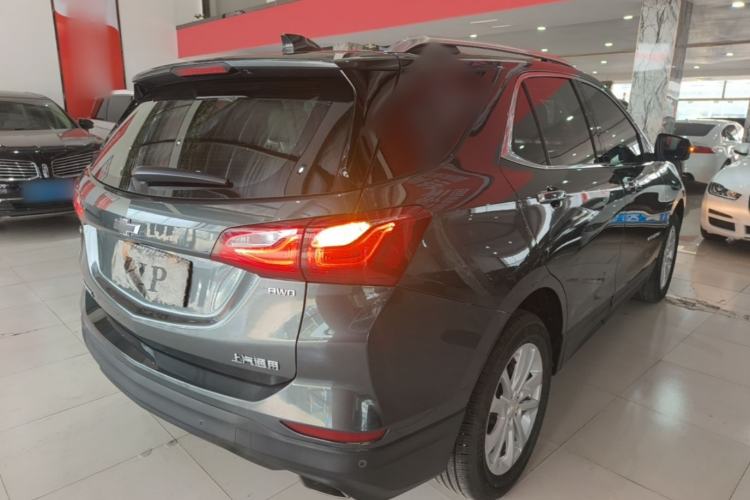 Used Chevrolet Equinox 2018 550T Automatic All-Wheel-Drive Boundary Edition Rear Right 45 Deg