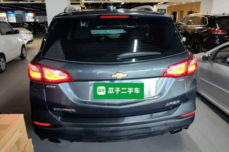 Used Chevrolet Equinox 2018 550T Automatic All-Wheel-Drive Boundary Edition Rear