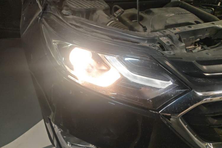 Used Chevrolet Equinox 2018 535T Automatic YuJie Edition Right Front Headlight