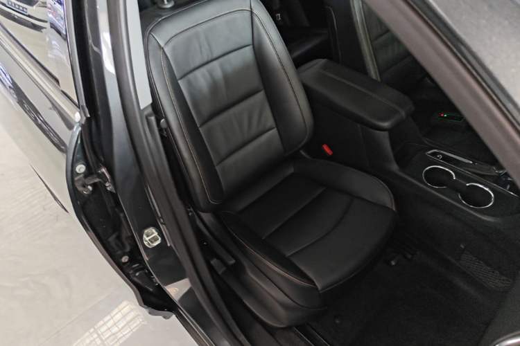 Used Chevrolet Equinox 2018 535T Automatic YuJie Edition Right Front Seat