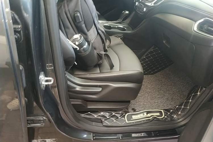 Used Chevrolet Equinox 2018 535T Automatic YuJie Edition Right Front Seat
