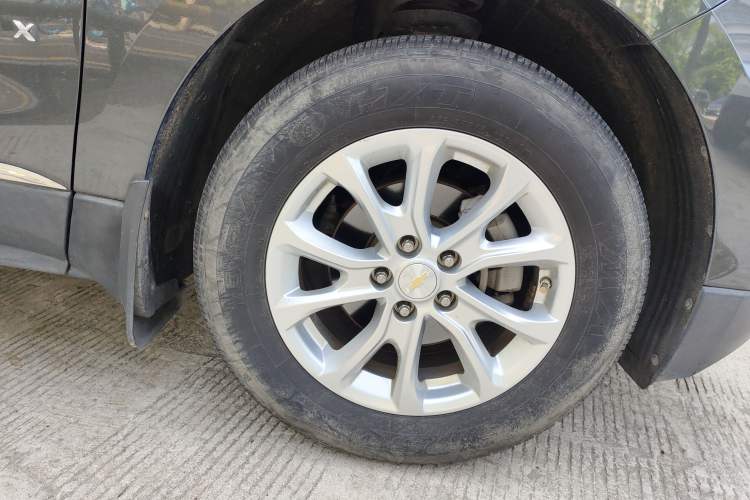 Used Chevrolet Equinox 2018 535T Automatic Chijie Edition Right Front Wheel Hub