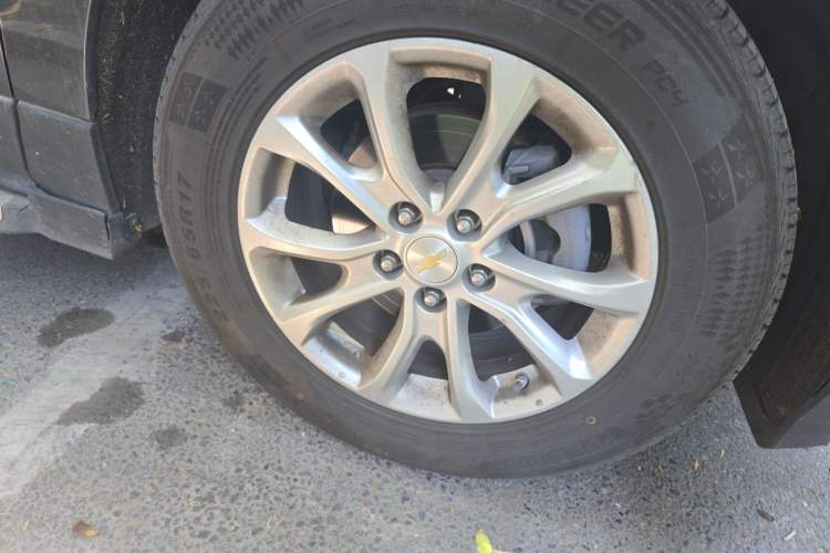 Used Chevrolet Equinox 2018 535T Automatic Chijie Edition Right Front Wheel Hub