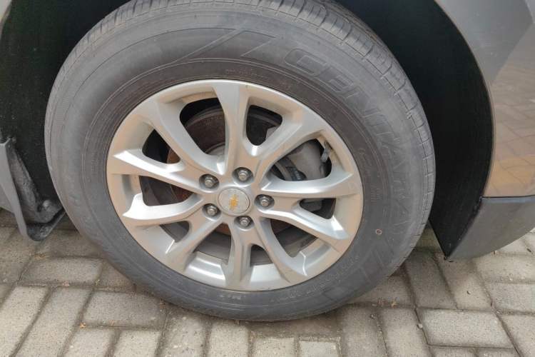 Used Chevrolet Equinox 2018 535T Automatic Chijie Edition Right Front Wheel Hub