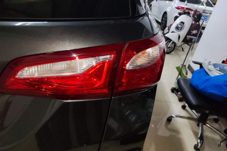 Used Chevrolet Equinox 2018 535T Automatic YuJie Edition Right Rear Taillight
