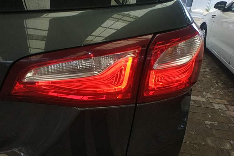 Used Chevrolet Equinox 2018 535T Automatic YuJie Edition Right Rear Taillight
