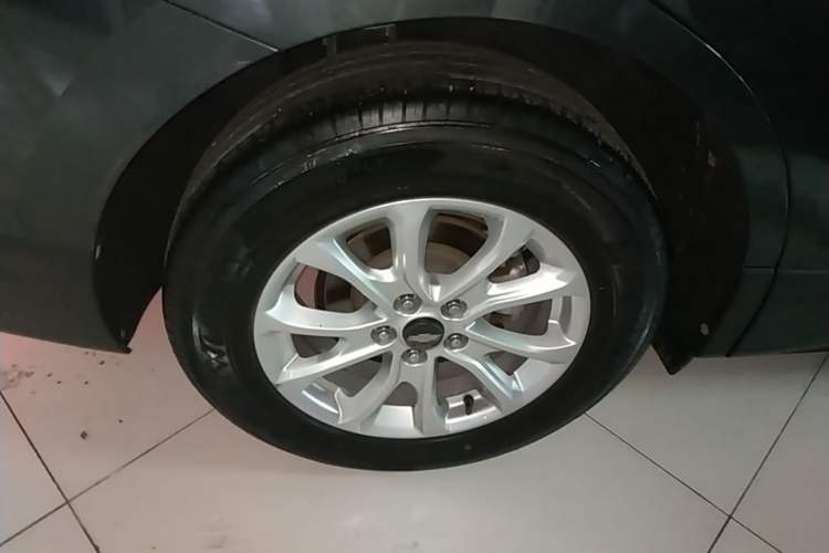 Used Chevrolet Equinox 2018 535T Automatic Chijie Edition Right Rear Wheel Hub