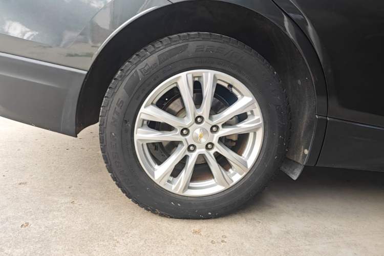 Used Chevrolet Equinox 2018 535T Automatic YuJie Edition Right Rear Wheel Hub