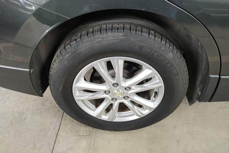 Used Chevrolet Equinox 2018 535T Automatic YuJie Edition Right Rear Wheel Hub