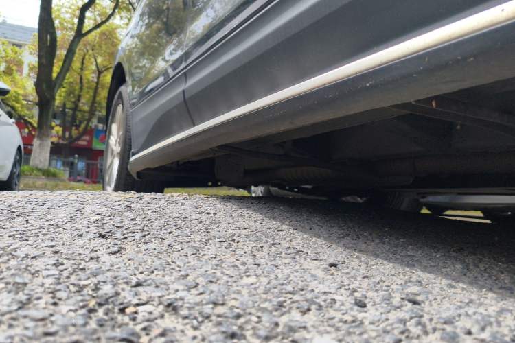 Used Chevrolet Equinox 2018 535T Automatic YuJie Edition Right Side Sill