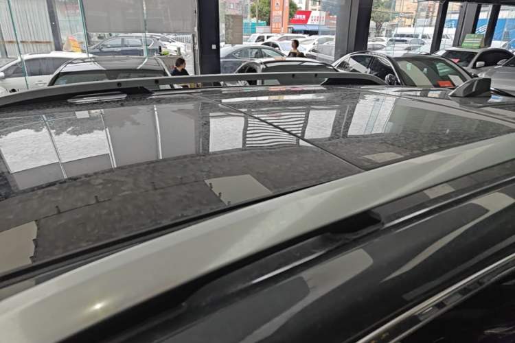 Used Chevrolet Equinox 2018 535T Automatic YuJie Edition Roof
