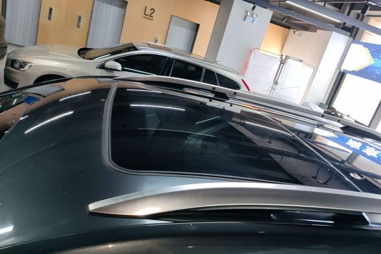 Used Chevrolet Equinox 2018 550T Automatic All-Wheel-Drive Boundary Edition Roof