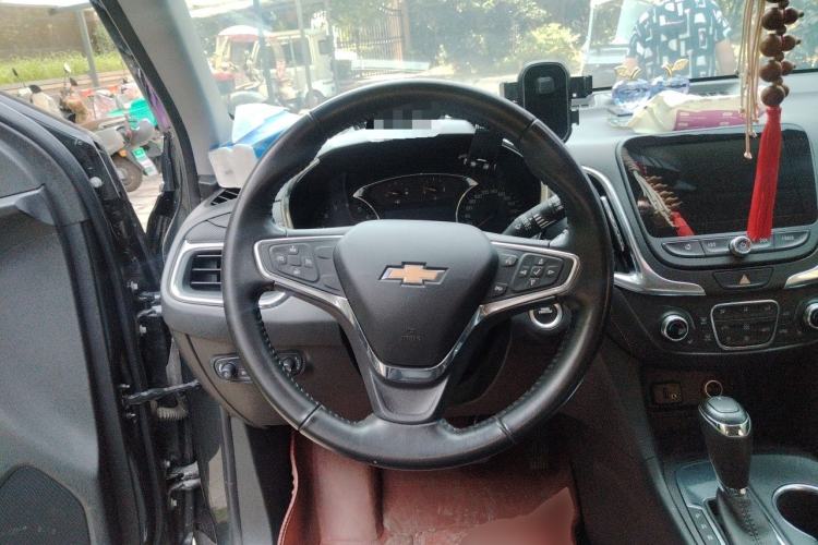 Used Chevrolet Equinox 2018 535T Automatic YuJie Edition Steering Wheel