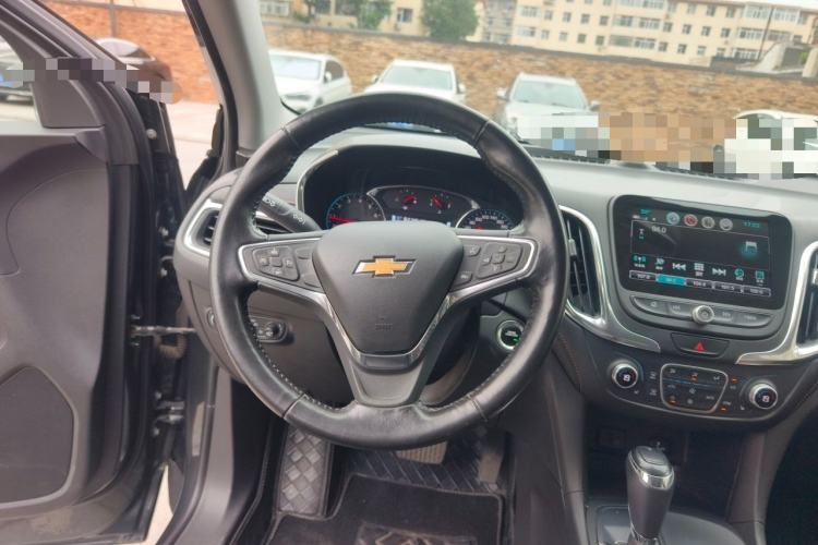 Used Chevrolet Equinox 2018 535T Automatic YuJie Edition Steering Wheel