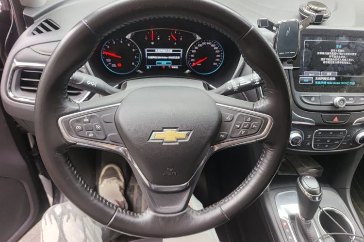 Used Chevrolet Equinox 2018 535T Automatic YuJie Edition Steering Wheel