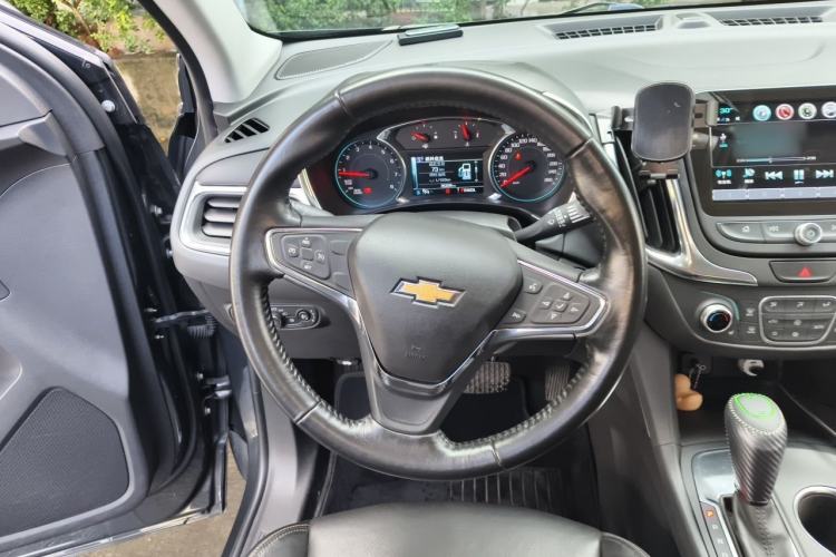 Used Chevrolet Equinox 2018 535T Automatic YuJie Edition Steering Wheel