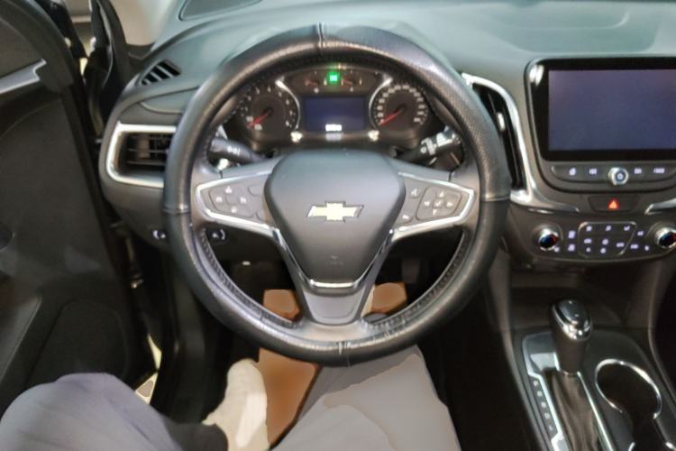 Used Chevrolet Equinox 2018 535T Automatic YuJie Edition Steering Wheel