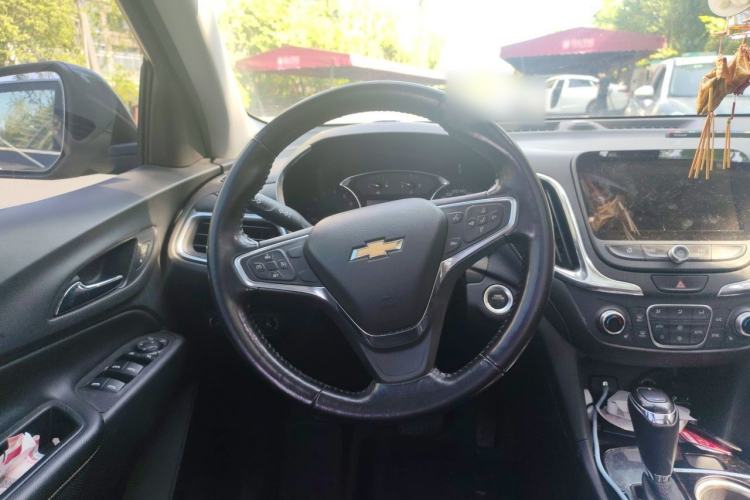 Used Chevrolet Equinox 2018 535T Automatic YuJie Edition Steering Wheel