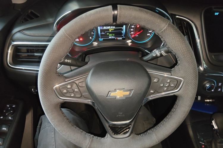 Used Chevrolet Equinox 2018 535T Automatic YuJie Edition Steering Wheel