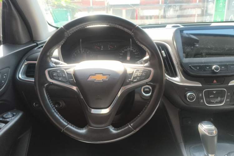 Used Chevrolet Equinox 2018 535T Automatic Chijie Edition Steering Wheel