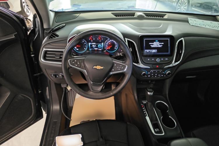 Used Chevrolet Equinox 2018 535T Automatic YuJie Edition Steering Wheel