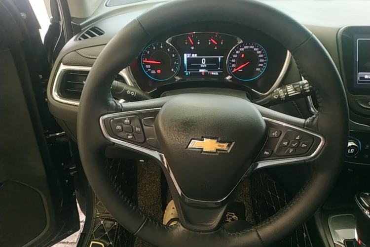 Used Chevrolet Equinox 2018 535T Automatic YuJie Edition Steering Wheel