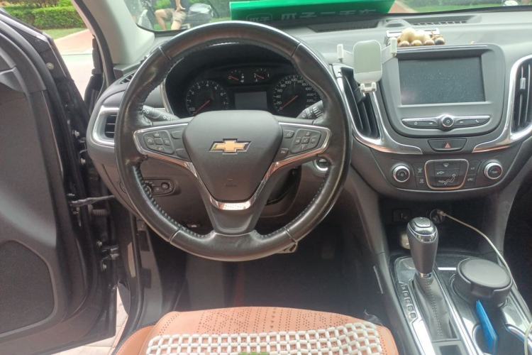 Used Chevrolet Equinox 2018 535T Automatic Chijie Edition Steering Wheel