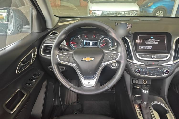 Used Chevrolet Equinox 2018 535T Automatic YuJie Edition Steering Wheel