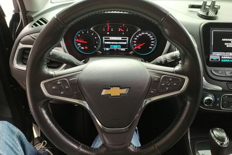Used Chevrolet Equinox 2018 535T Automatic YuJie Edition Steering Wheel