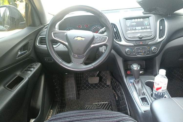 Used Chevrolet Equinox 2018 535T Automatic Lingjie Edition Steering Wheel