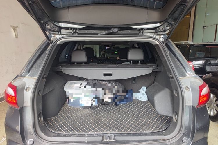 Used Chevrolet Equinox 2018 535T Automatic Chijie Edition Trunk