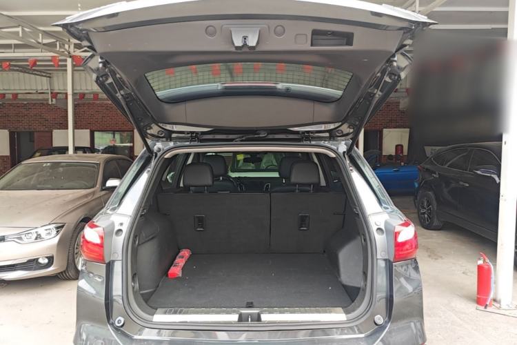 Used Chevrolet Equinox 2018 535T Automatic YuJie Edition Trunk