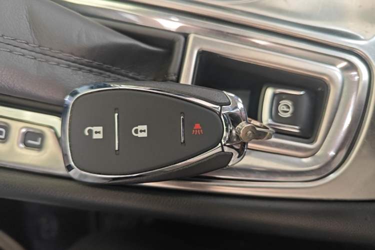 Used Chevrolet Equinox 2018 535T Automatic YuJie Edition Vehicle Key
