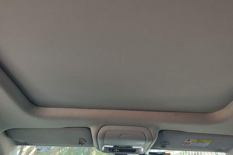 Used Chevrolet Equinox 2018 535T Automatic YuJie Edition Headliner