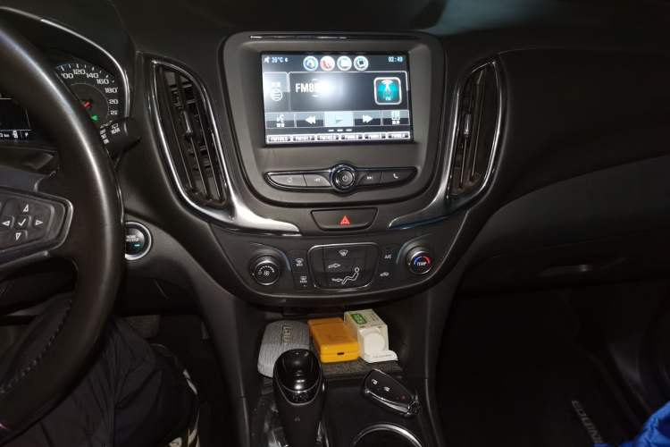 Used Chevrolet Equinox 2018 535T Automatic Chijie Edition Audio And AC Panel
