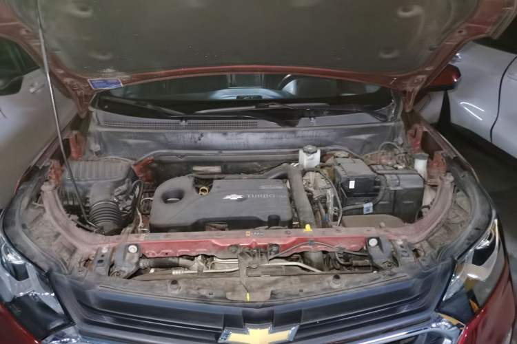 Used Chevrolet Equinox 2018 535T Automatic Chijie Edition Engine Bay