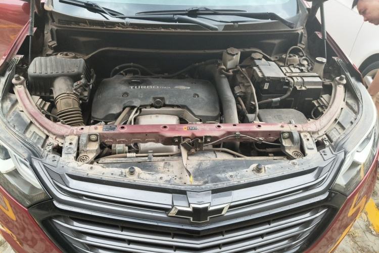 Used Chevrolet Equinox 2018 RS 550T Automatic All-Wheel-Drive Boundary Edition Engine Bay
