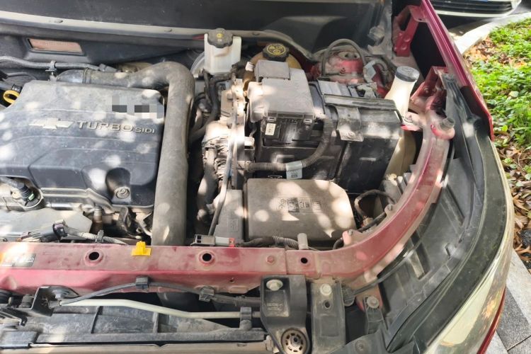 Used Chevrolet Equinox 2018 535T Automatic Lingjie Edition Engine Bay Left